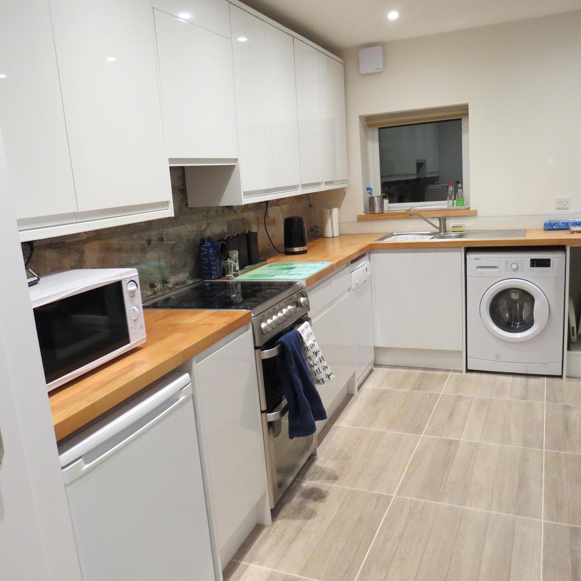 Frog Palace - Secure Parking-Outside Area-Topsham-Exeter-Beach-Chiefs-Wifi 部屋 写真